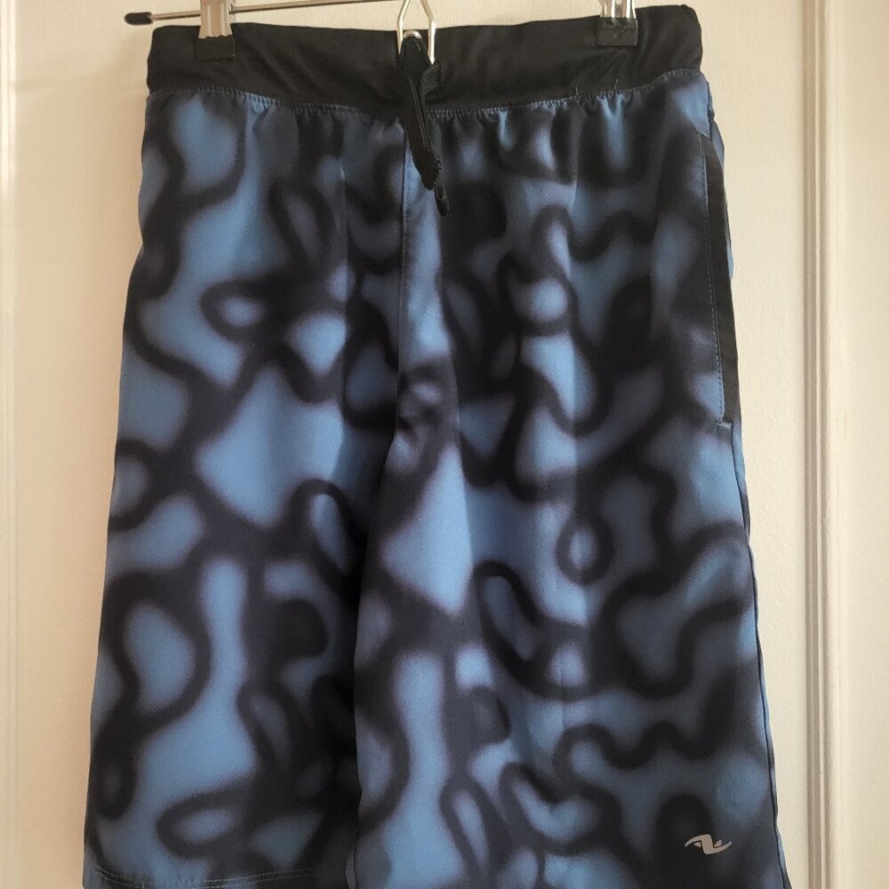 Athletic Works Boys' Stretch Woven Shorts – Blue & Black Abstract Lava Print XL